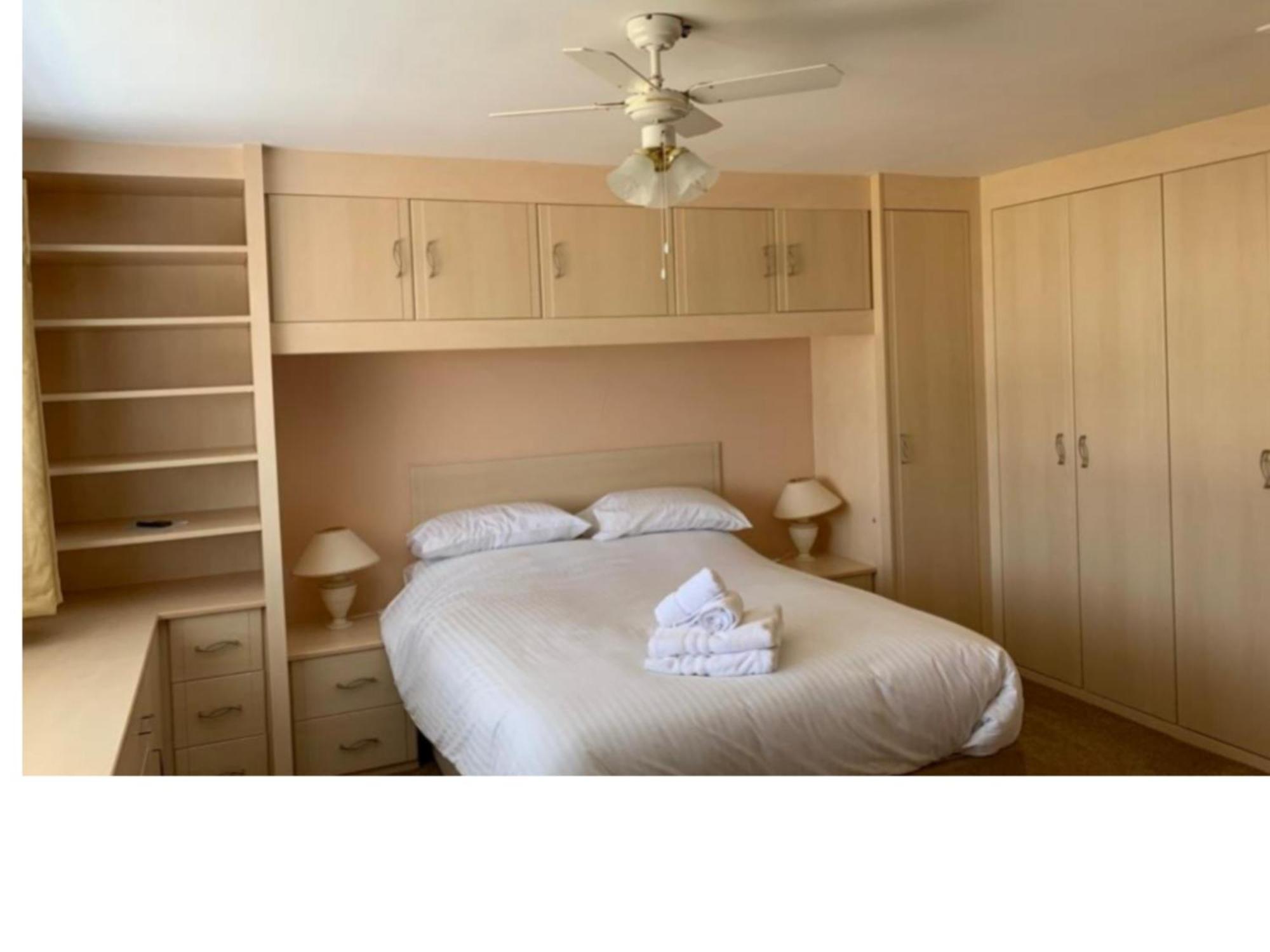 Broadshade Holiday Apartments Пейнтън Екстериор снимка