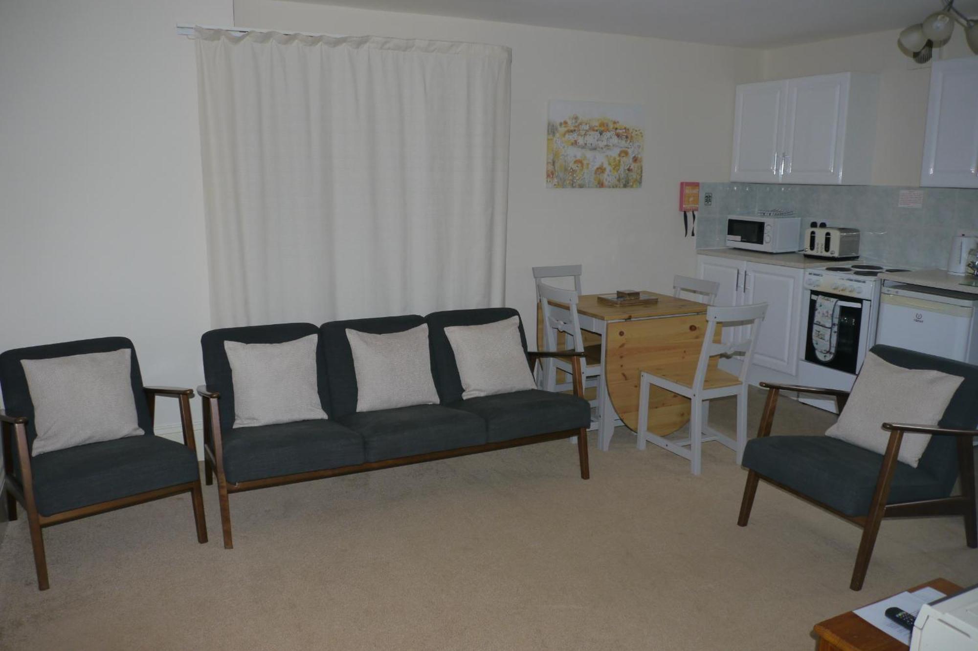 Broadshade Holiday Apartments Пейнтън Стая снимка