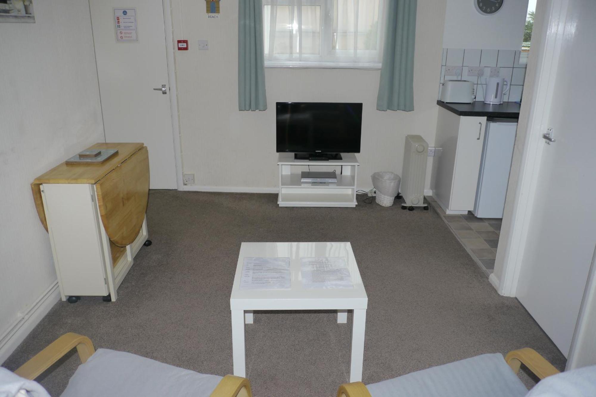 Broadshade Holiday Apartments Пейнтън Стая снимка