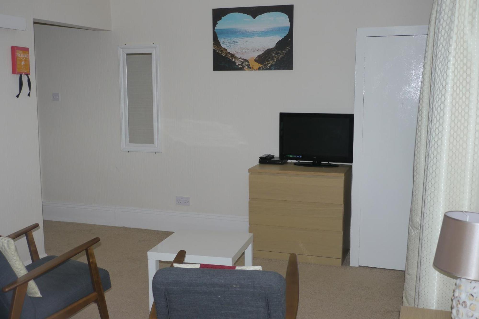 Broadshade Holiday Apartments Пейнтън Стая снимка