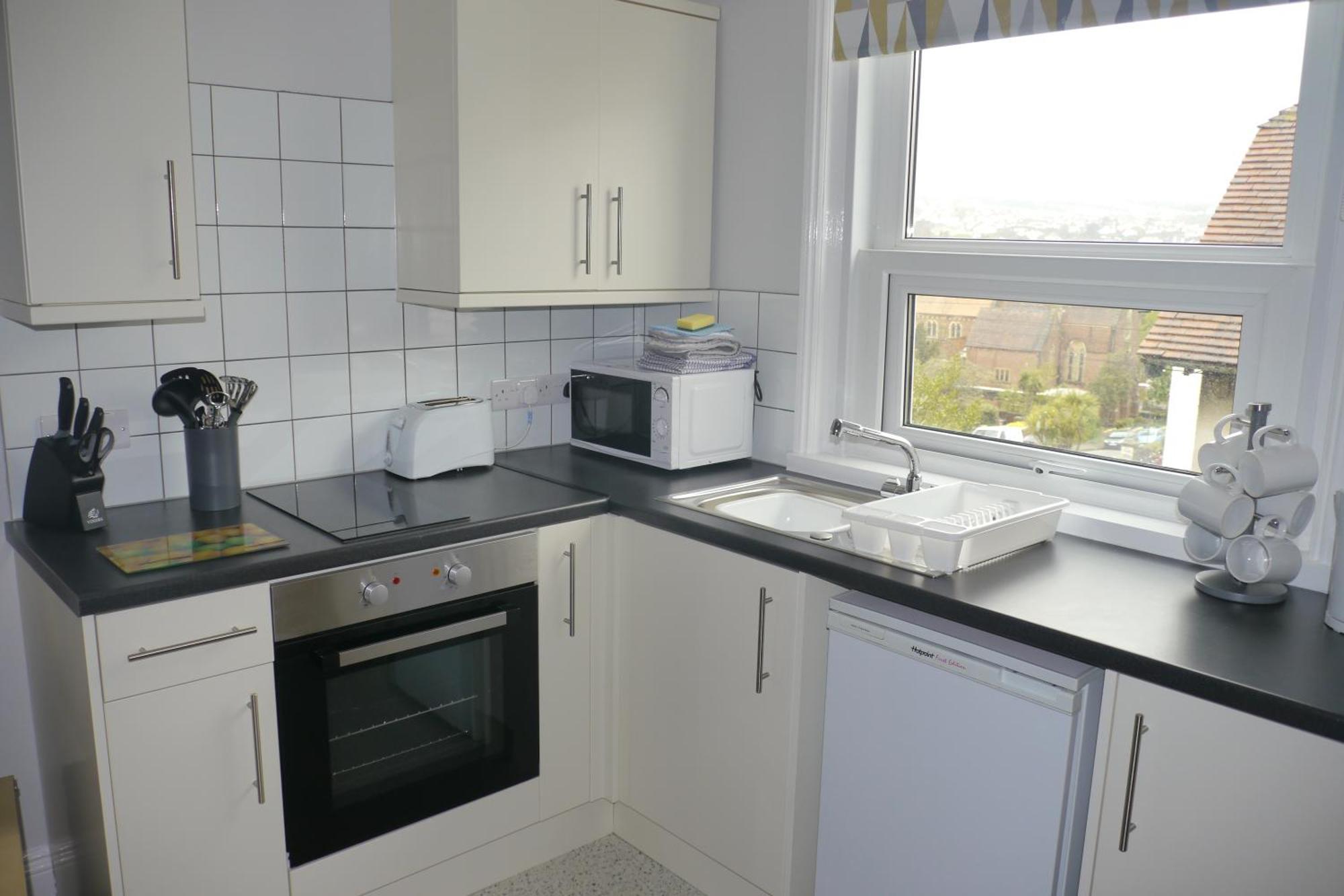 Broadshade Holiday Apartments Пейнтън Стая снимка